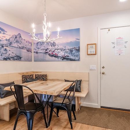 Fully Renovated! St Anton #17 Ski In Ski Out 1 Bedroom 1 Bathroom Condo! Sleeps Up To 4! Mammoth Lakes Exterior photo